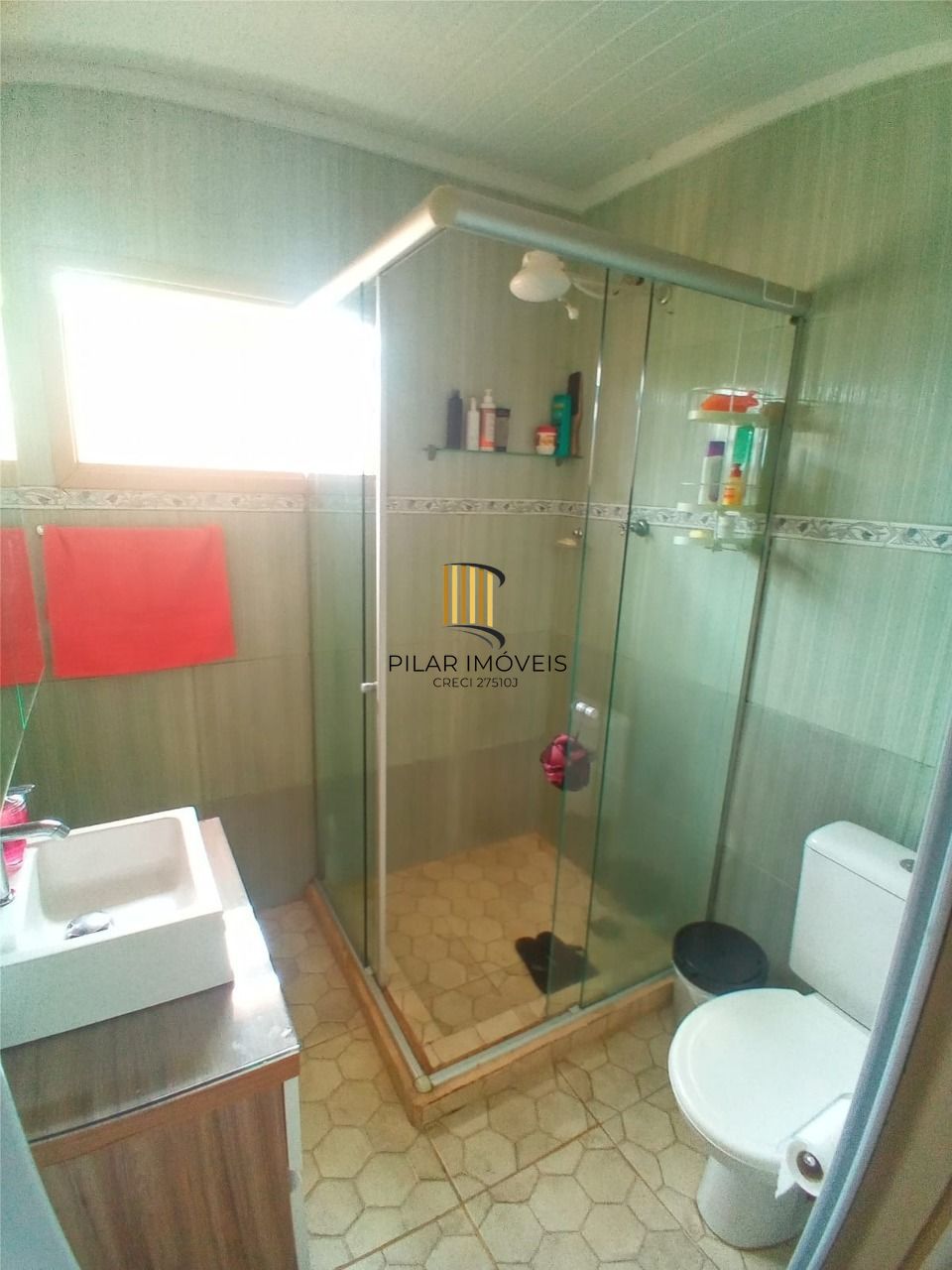 Casa no bairro Hípica - 2 dormitórios