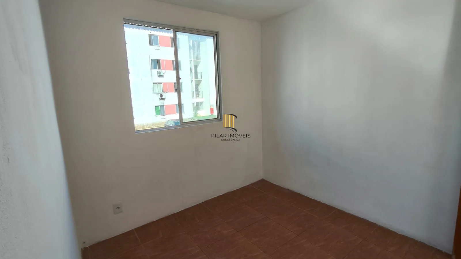 Apartamento na Restinga - 2 Dormitórios