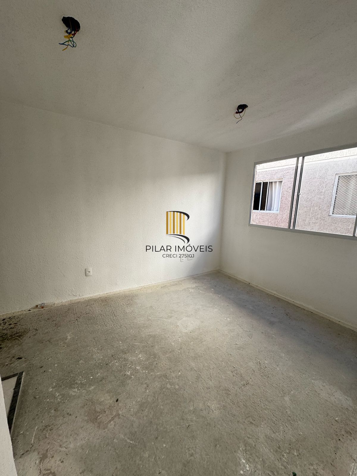 Apartamento no bairro Ipanema reformado - 2 dormitórios