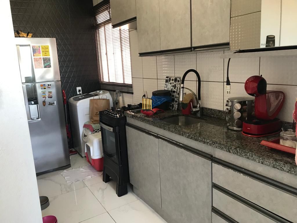 Apartamento 2 dormitórios no bairro Hípica