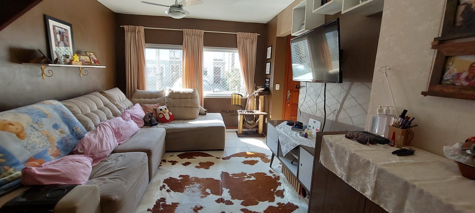 Casa de Condominio - 3 Dormitórios