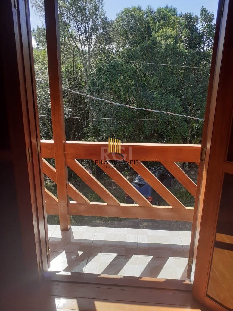 Casa para Venda - 300m², 5 dormitórios, 4 vagas - Vila Nova