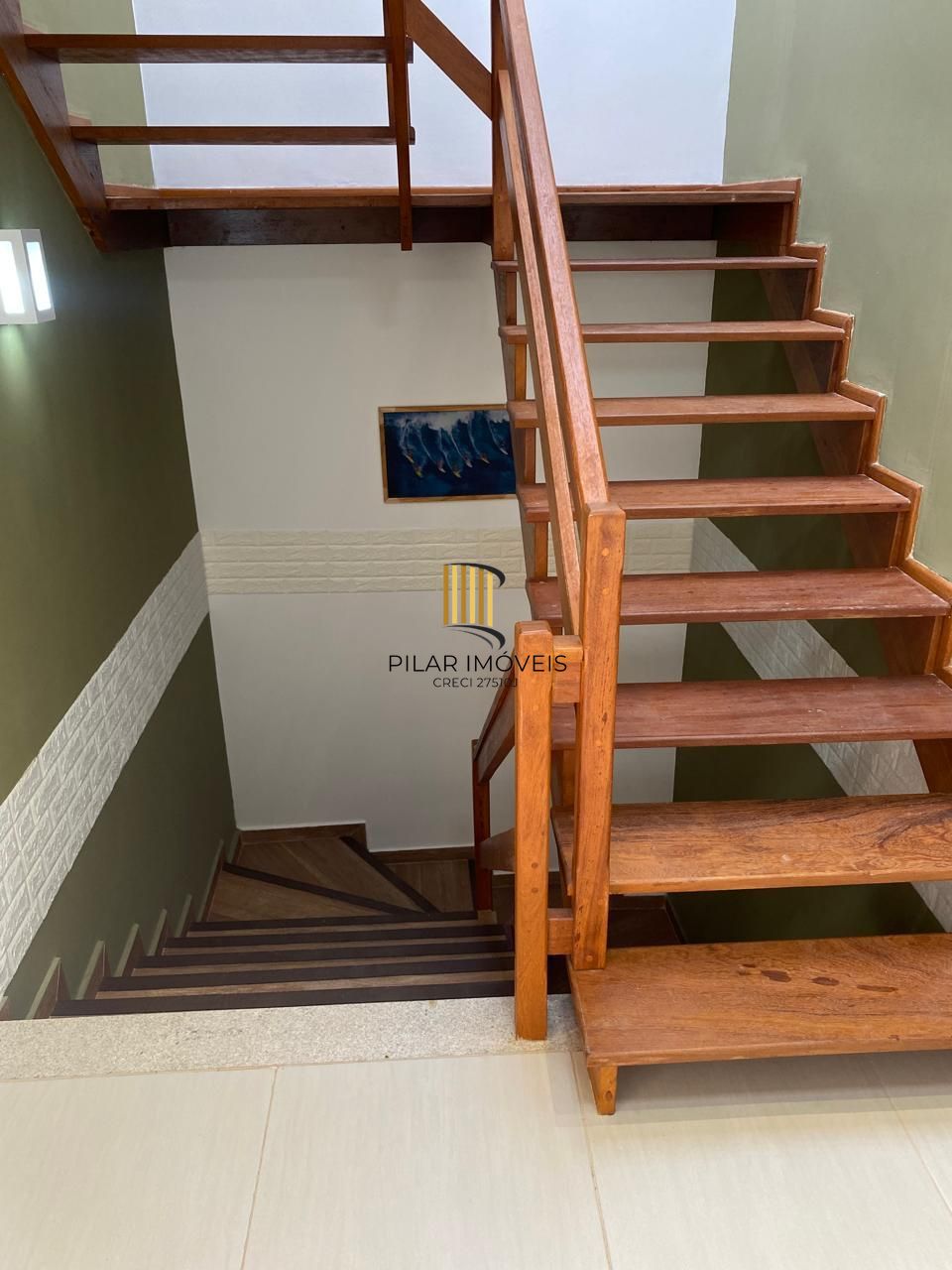 Casa de 3 Pavimentos no Bairro Aberta dos Morros