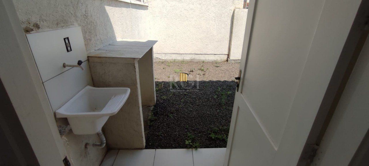 Casa no bairro Hípica 3 dormitórios