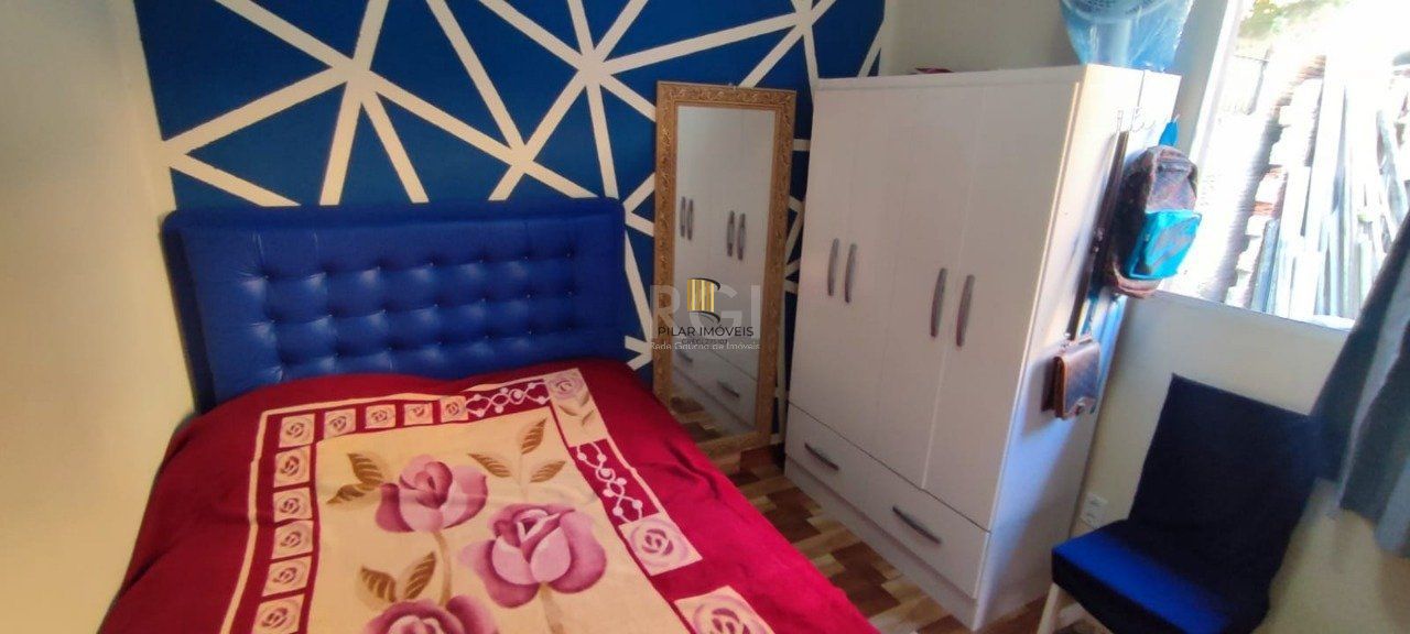 Casa no bairro Restinga - 2 dormitórios