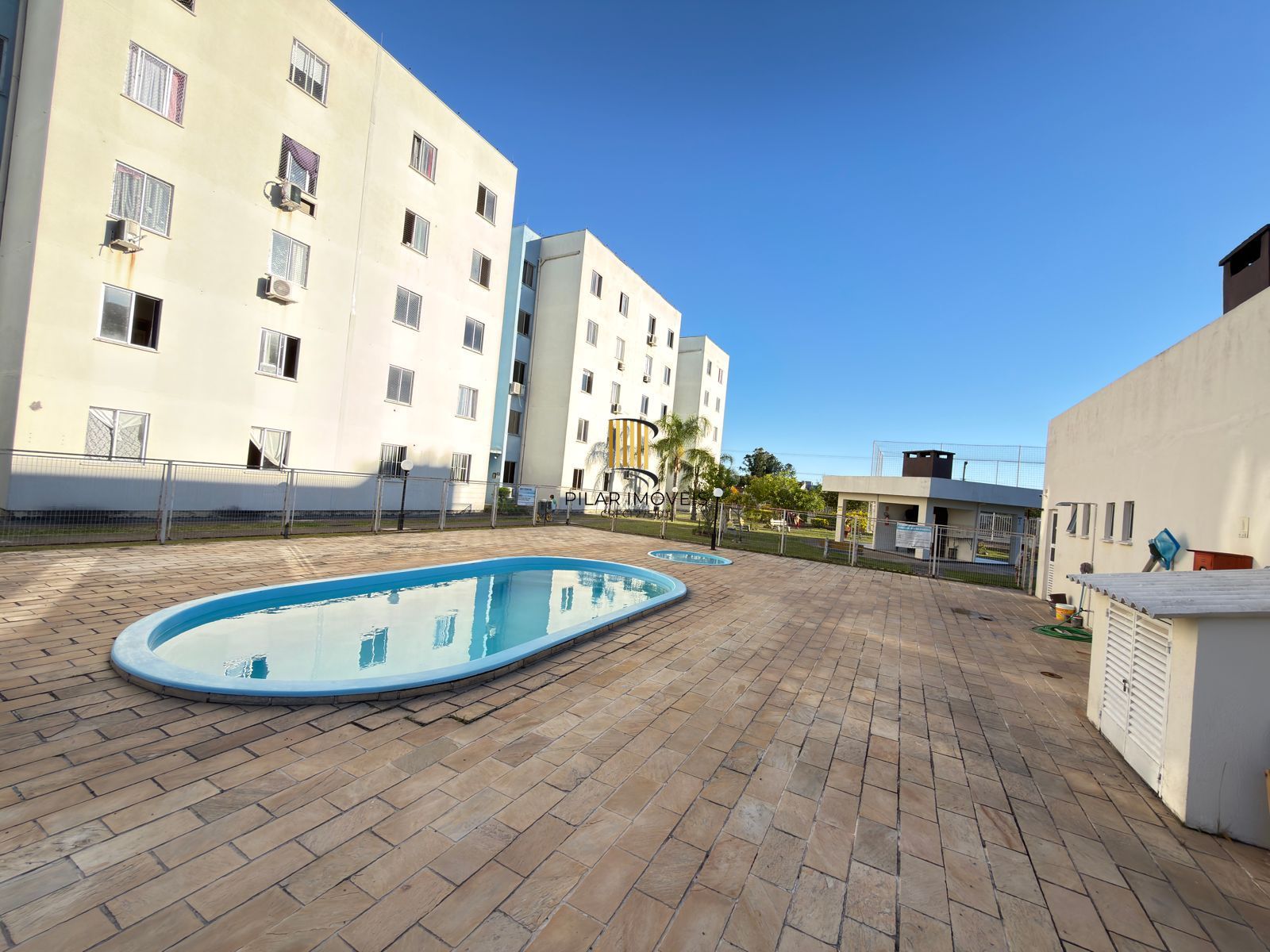 Apartamento 2 dormitórios na restinga