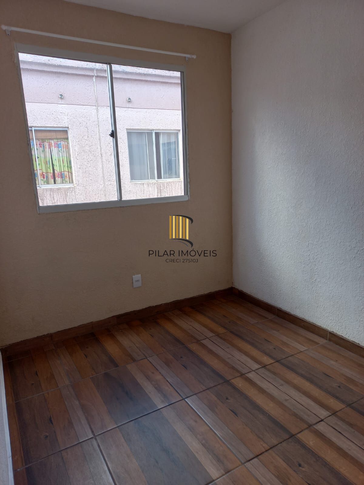 Apartamento no bairro Hípica - 2 dormitórios