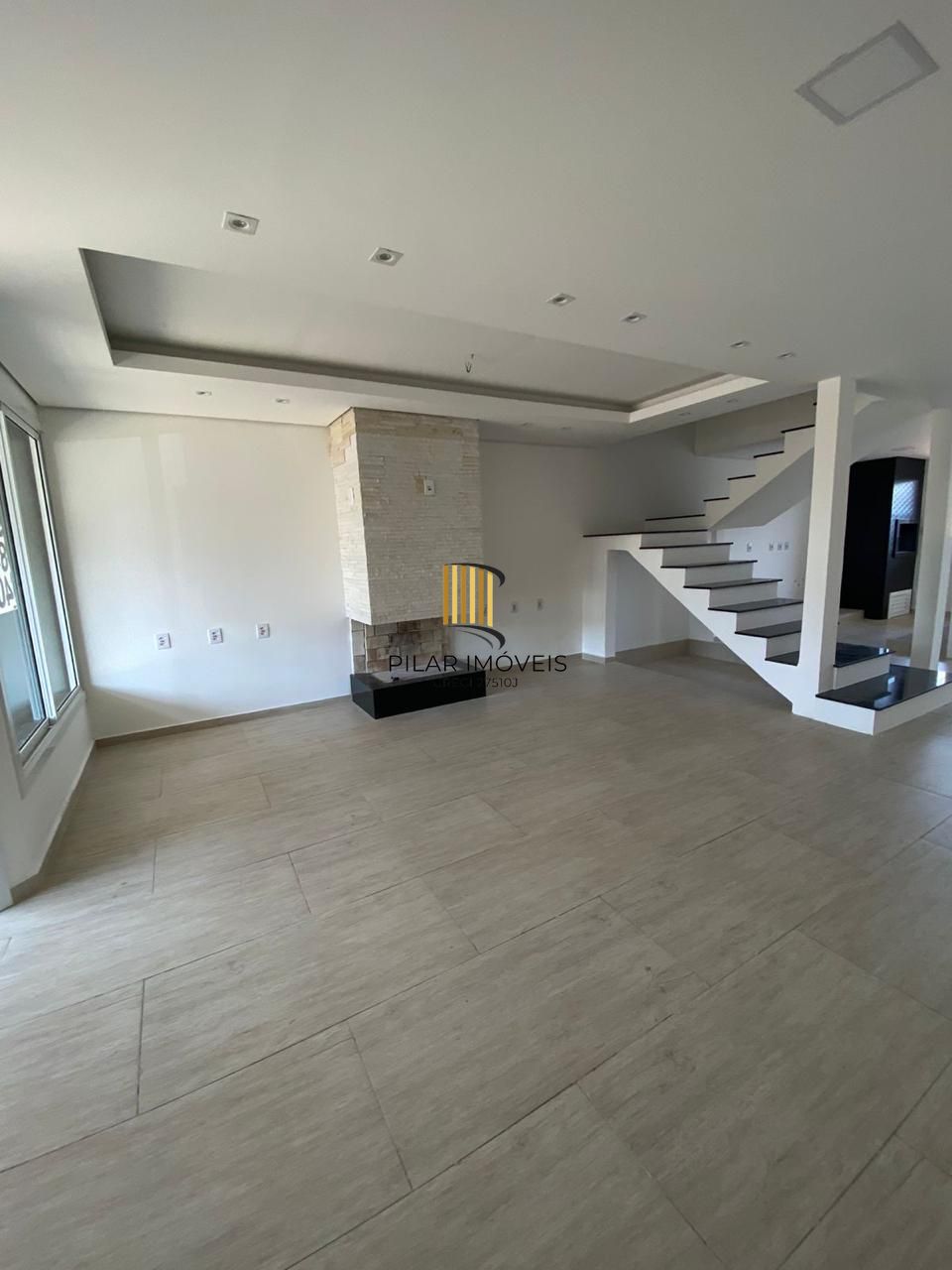 Casa 3 dormitórios no bairro Aberta dos Morros