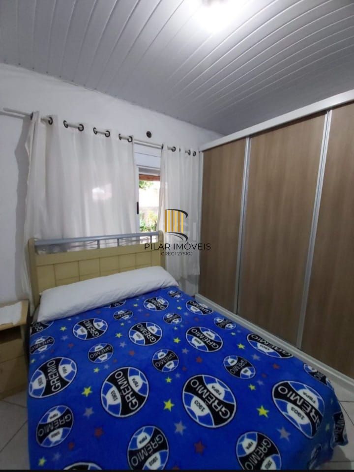 Casa no Bairro Hipica de 2 dormitórios