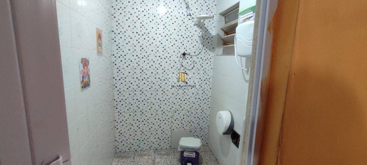 Prédio Comercial - (Creche) no Bairro Restinga