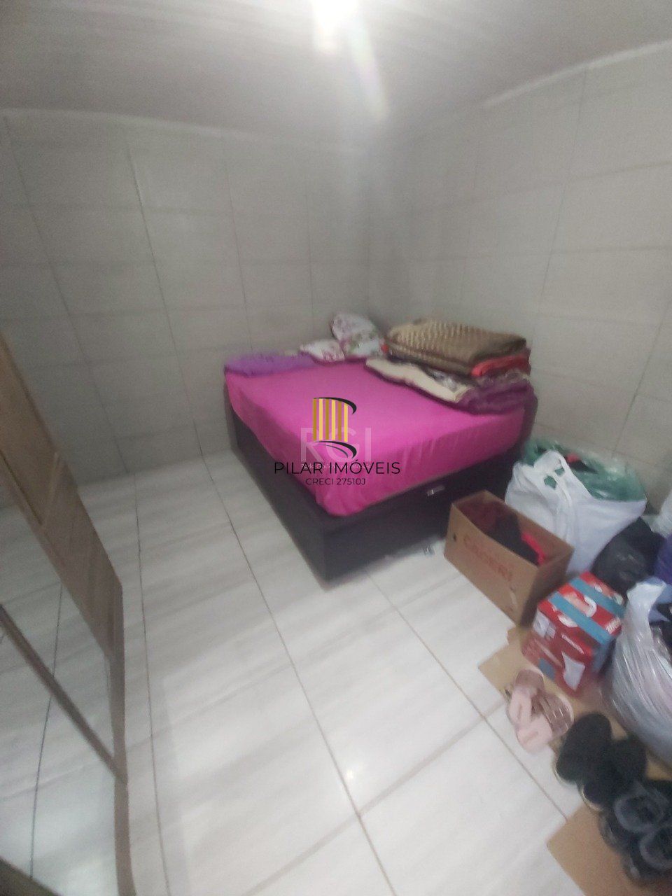 Casa 2 dormitórios no bairro Hípica