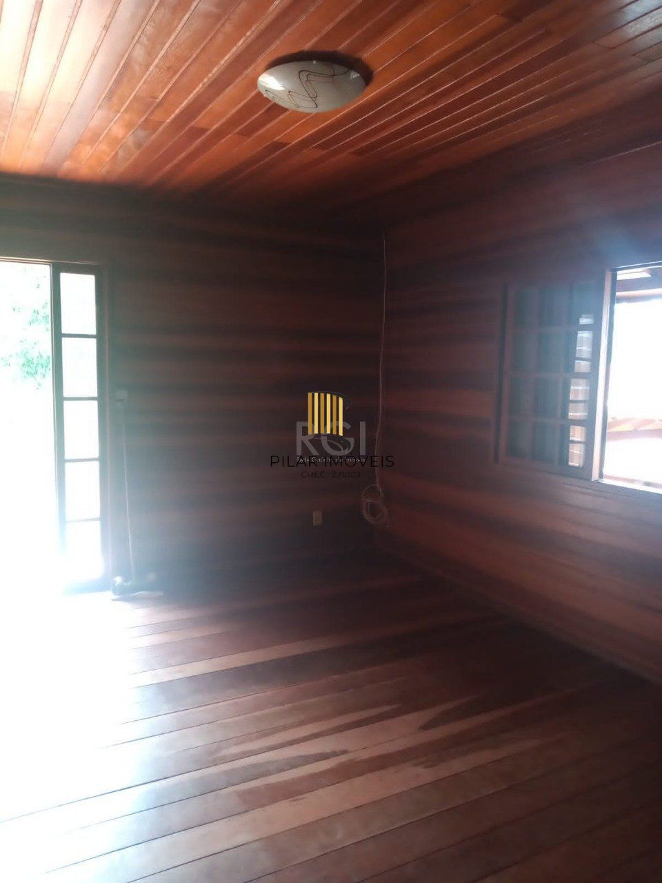 Casa 4 dormitórios no bairro Vila Nova