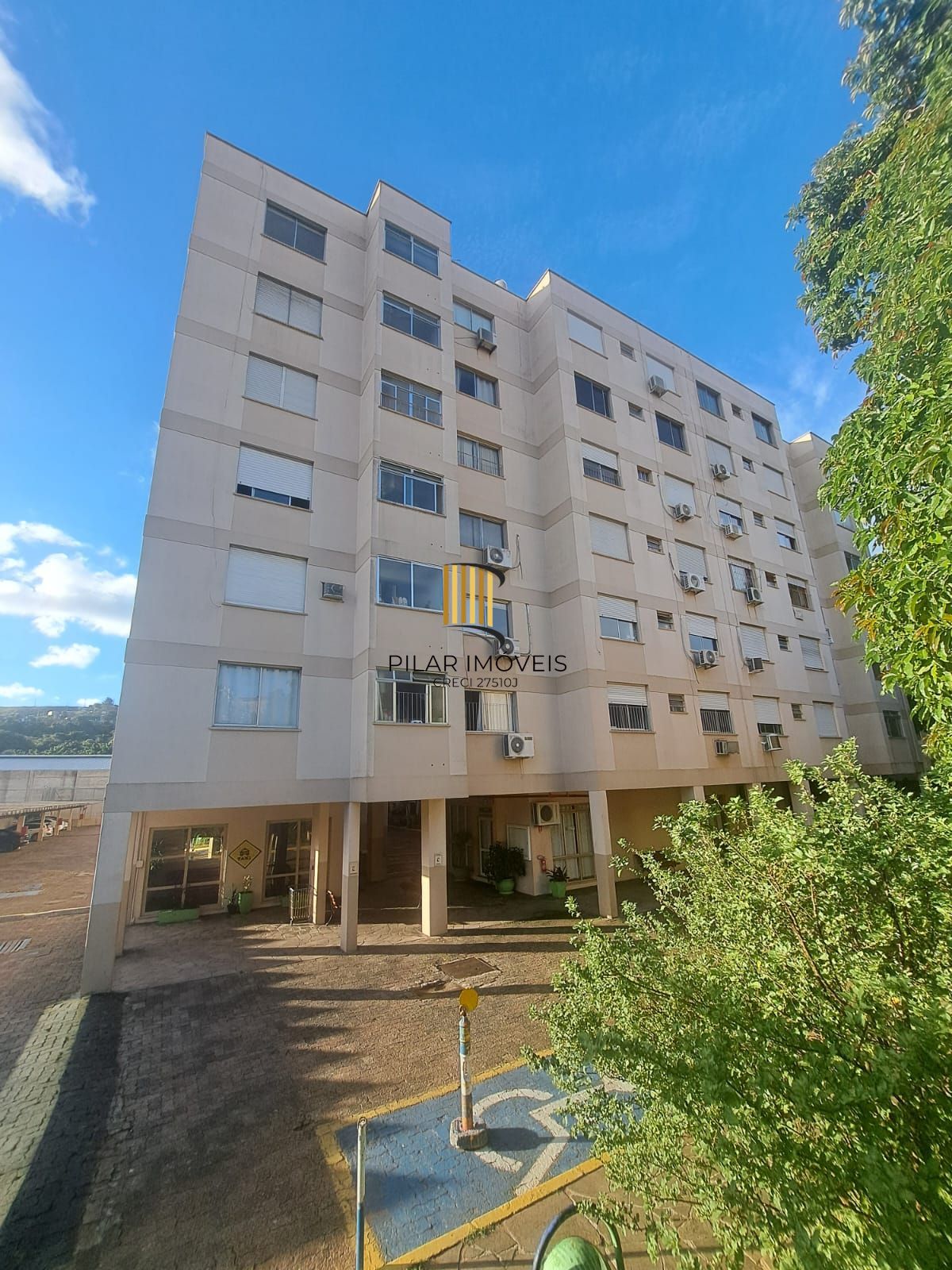 Apartamento 2 dormitórios no bairro Santa Tereza