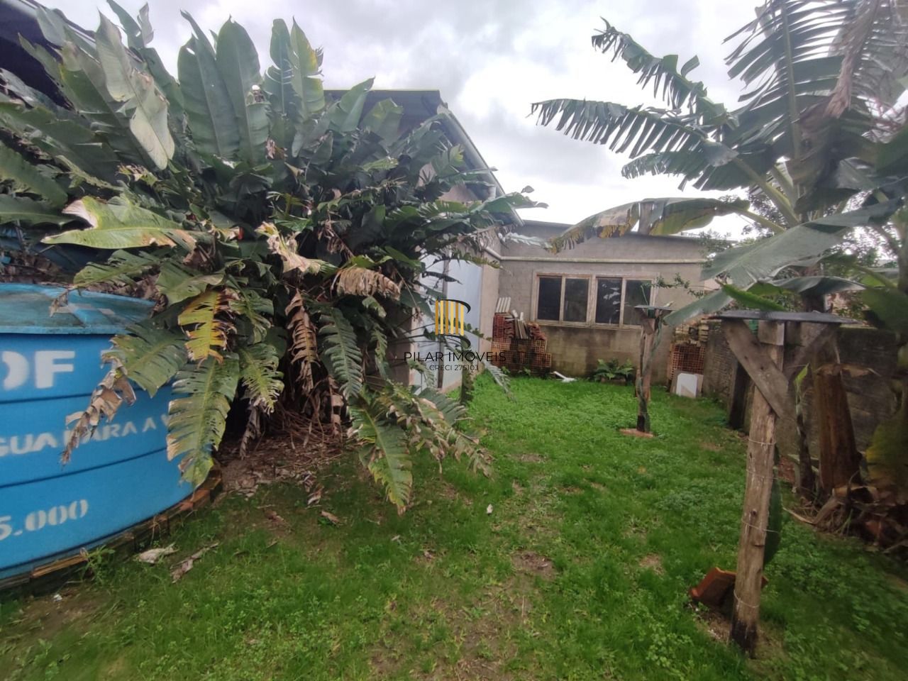 Casa no bairro Hipica - 3 dormitórios