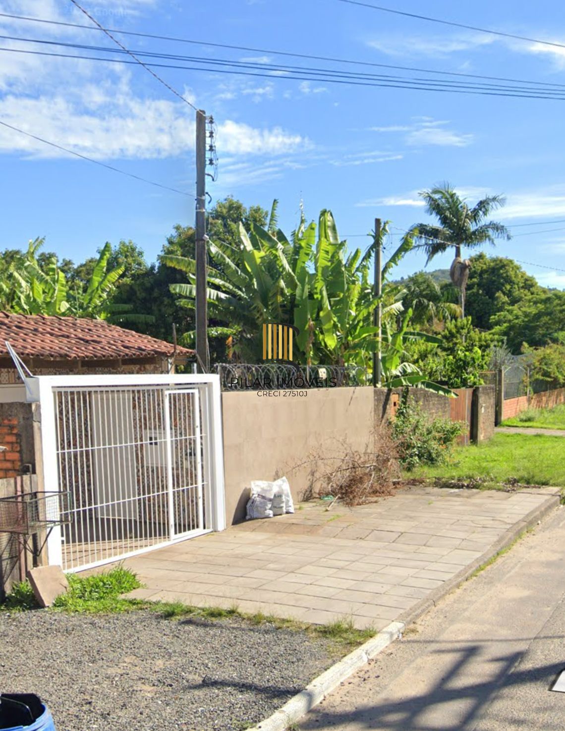 Casa no bairro Aberta dos Morros - 3 dormitórios