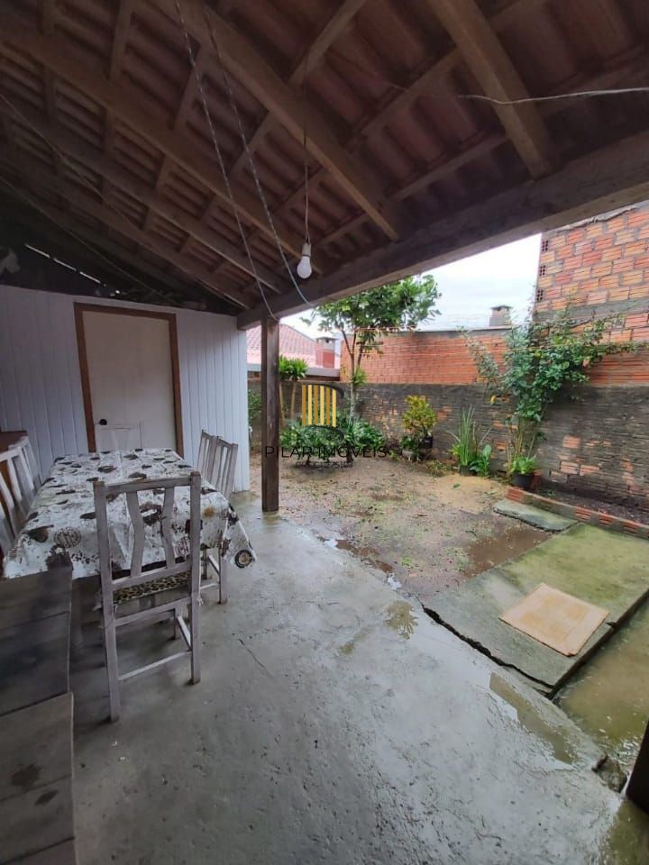 Casa no Bairro Hipica de 2 dormitórios