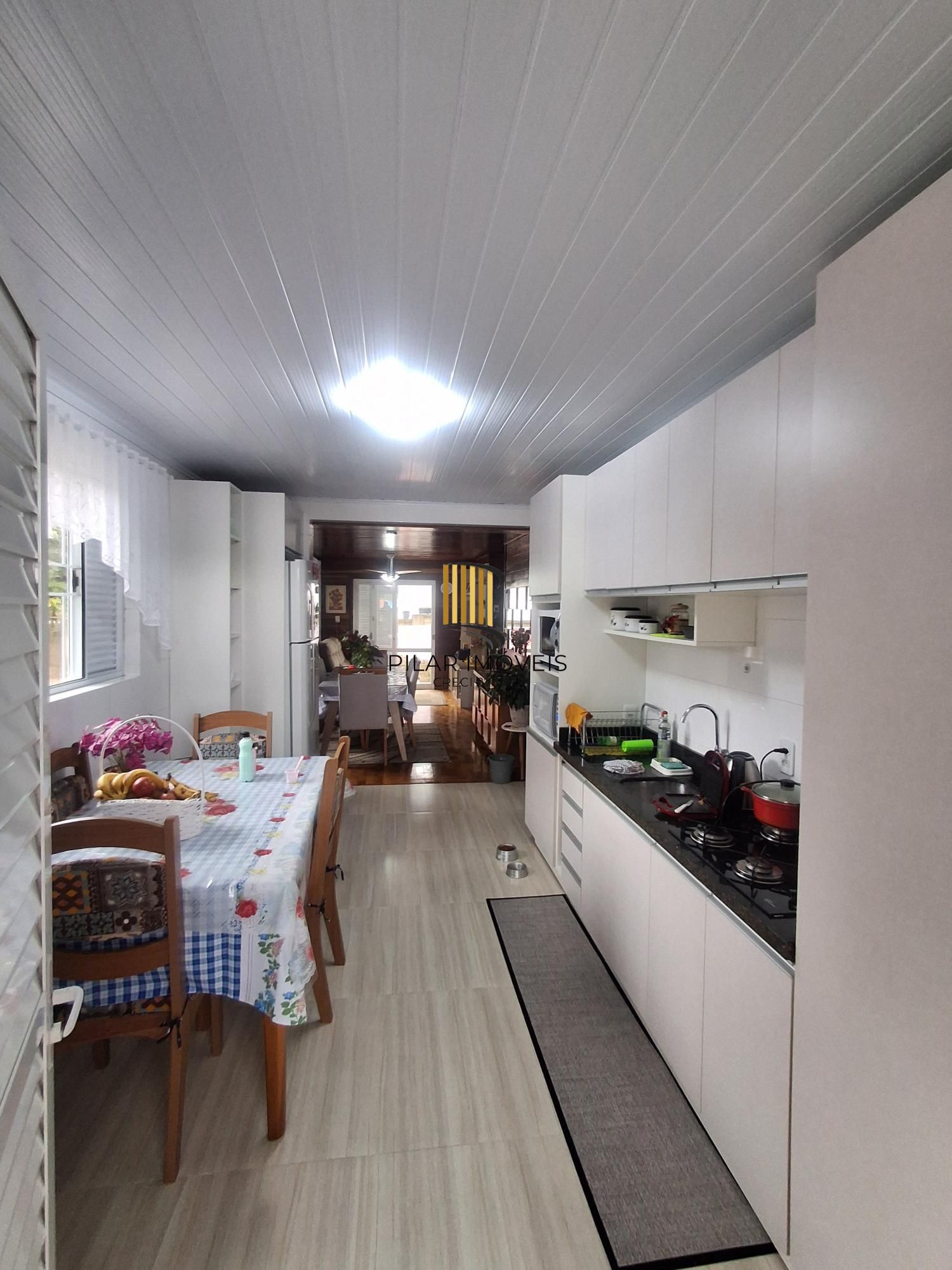 CASA MISTA BELEM VELHO - 3 DORMITÓRIOS