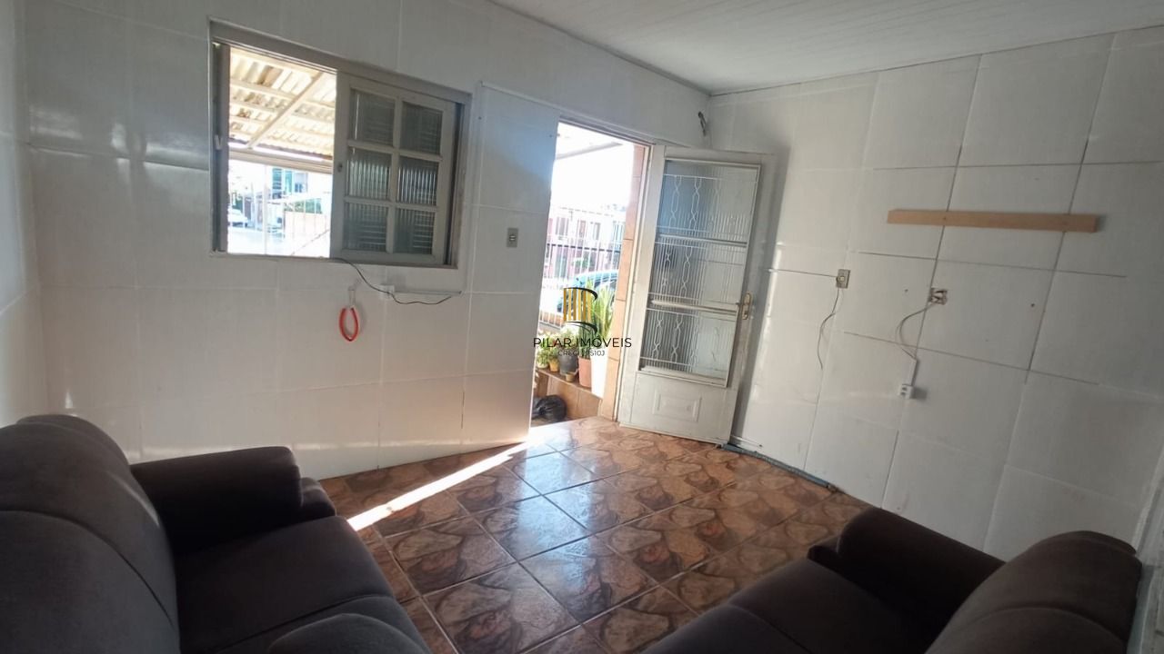 Sobrado 3 dormitórios no bairro Hípica