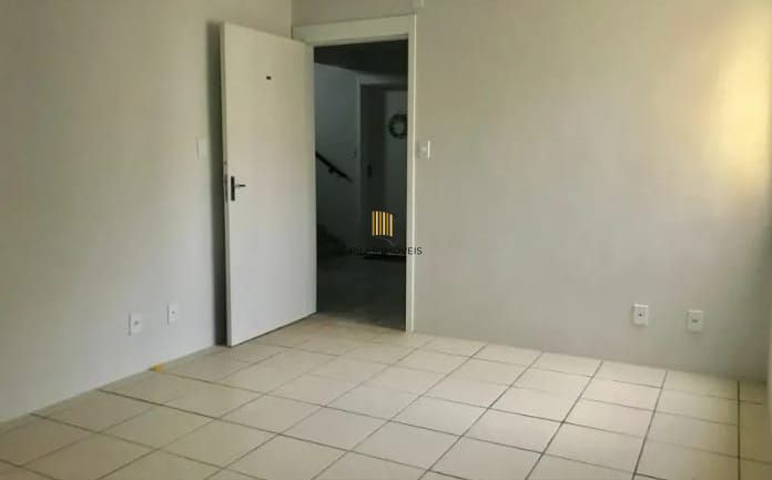 Apartamento de 2 dormitórios no bairro Gloria
