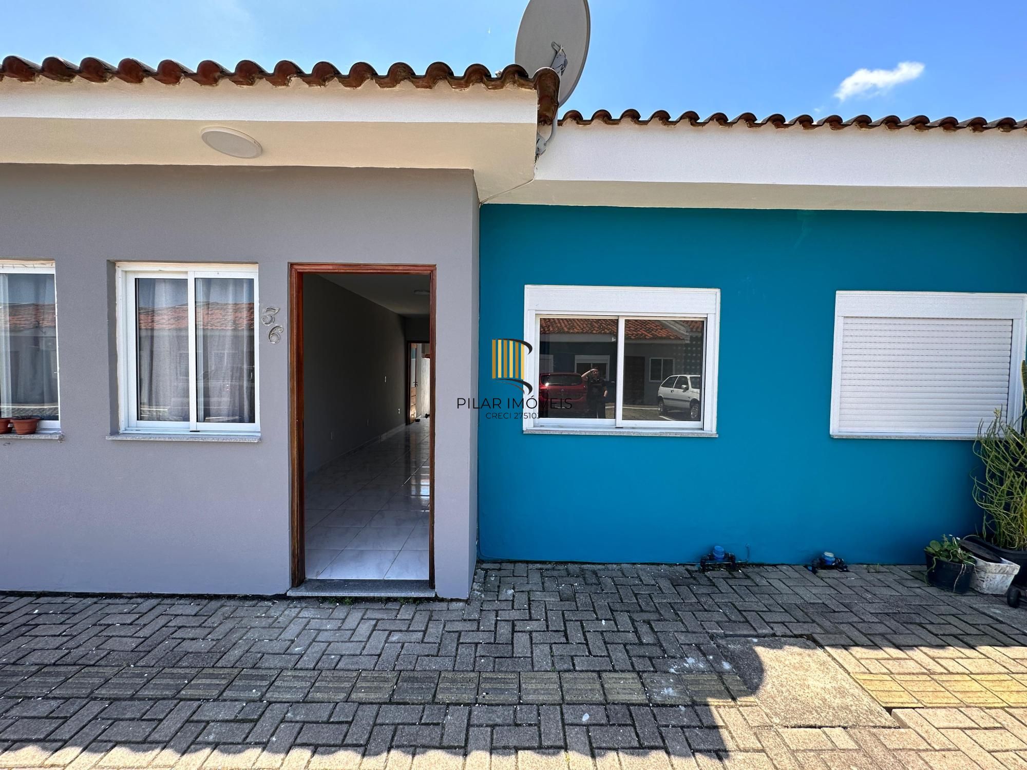 Casa no bairro Ponta Grossa / Aceita compra assistida - Pilar Imóveis