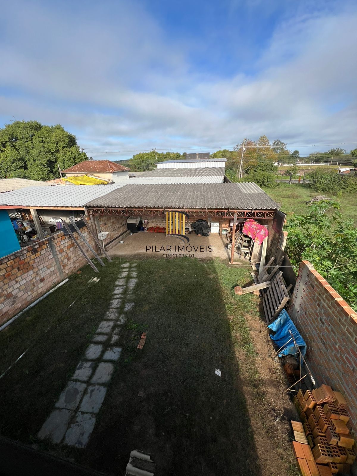 Belíssima Casa no bairro Restinga 2 Dormitórios sendo um uma suite