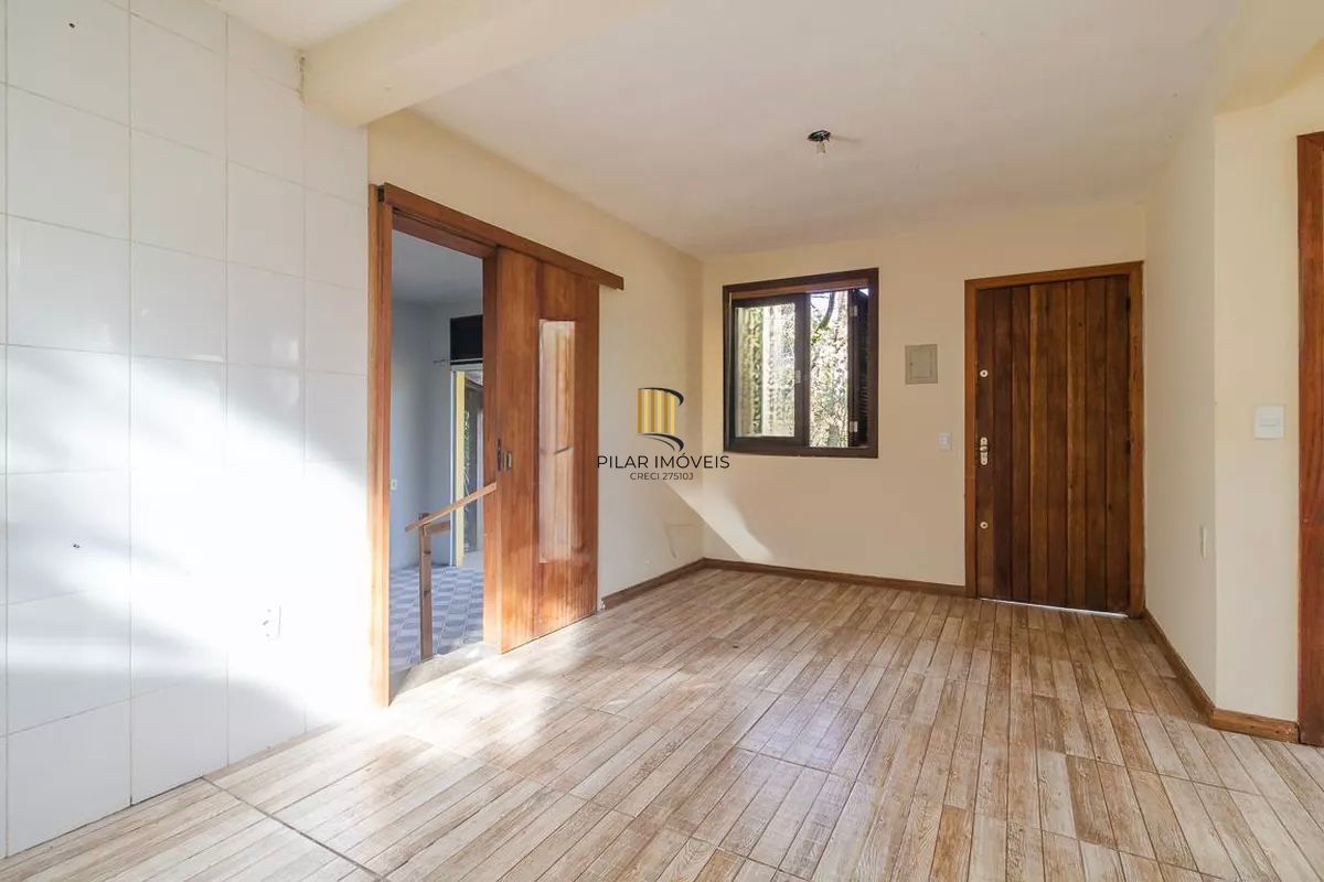 Ótimo sitio com 2 dormitórios  no Bairro Hípica com  área frutífera