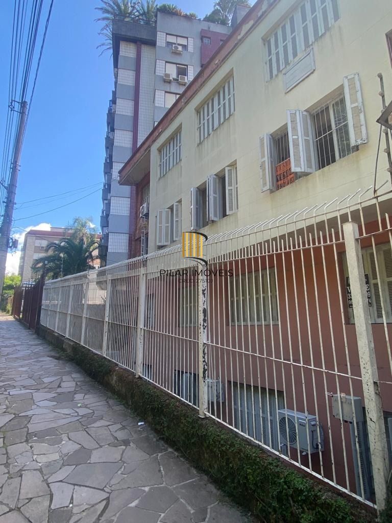 Apartamento no bairro Floresta - 3 dormitórios