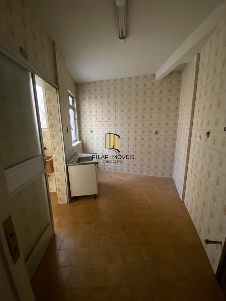 Apartamento no bairro Floresta - 3 dormitórios