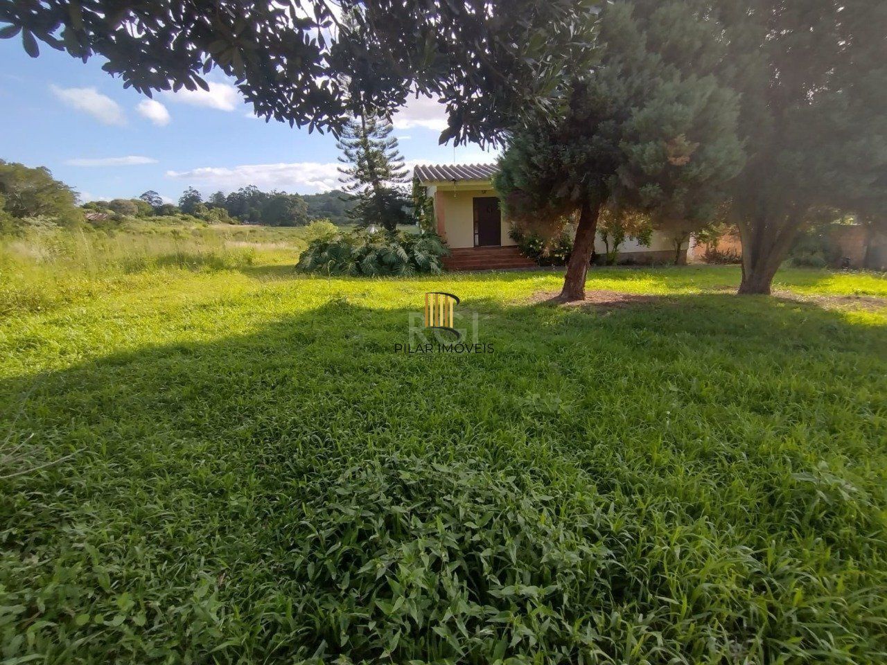 Área de terras no bairro Campo Novo