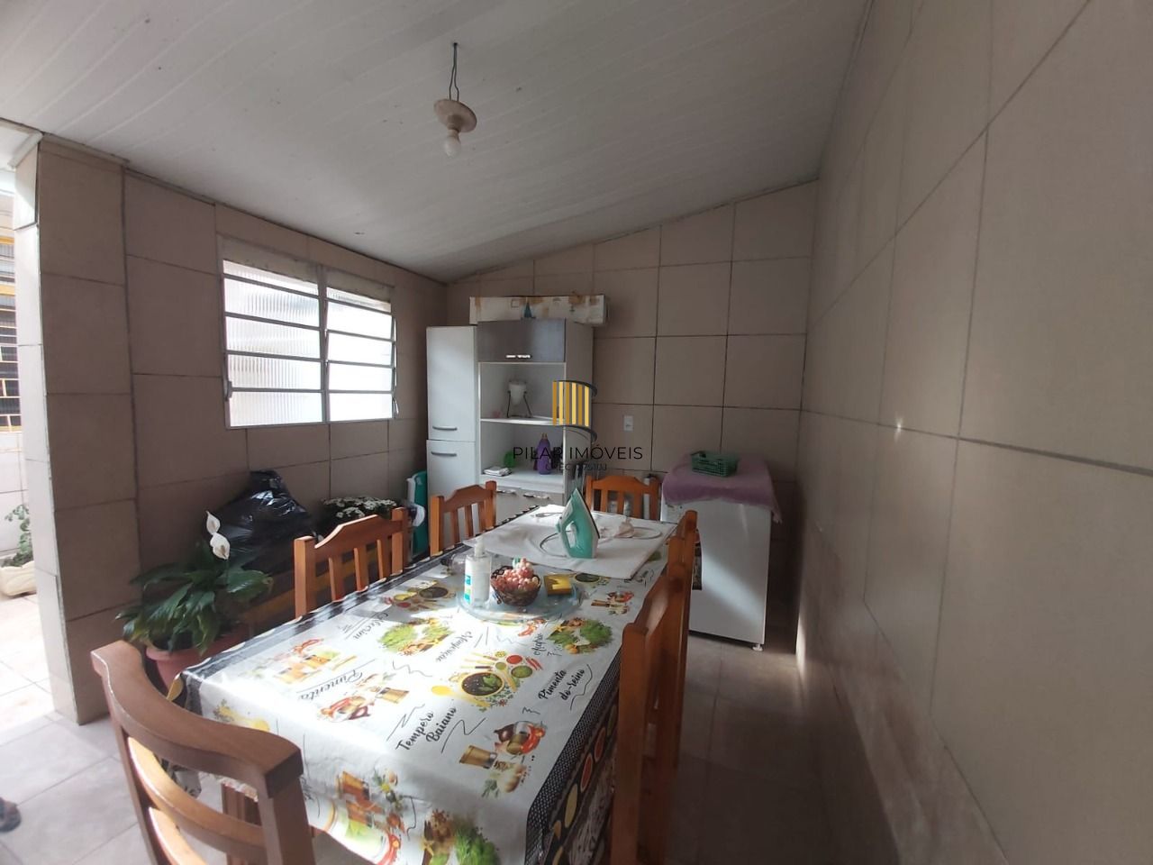 Casa 1 dormitório no bairro Hípica