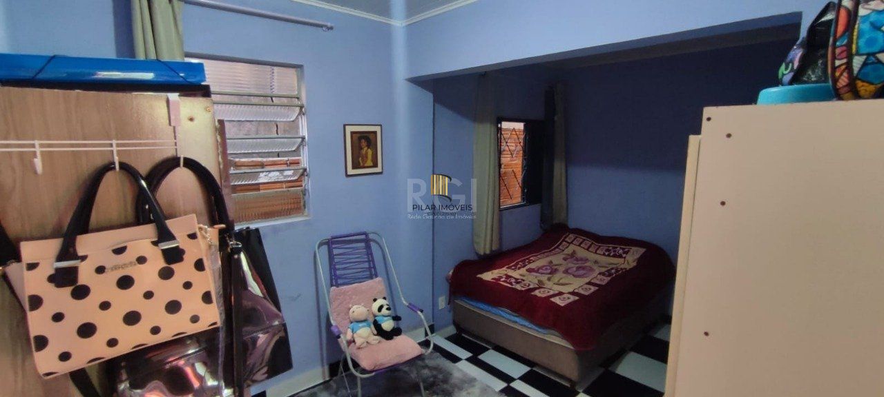 Casa no bairro Restinga - 2 dormitórios