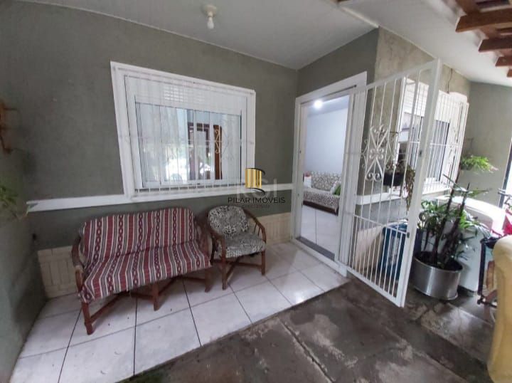 Casa no Bairro Hipica de 2 dormitórios