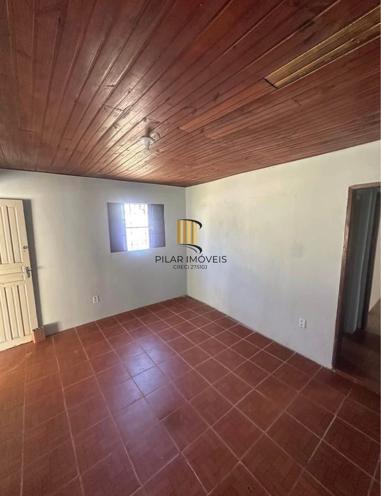 Excelente casa térrea 2 dormitórios Bairro Restinga