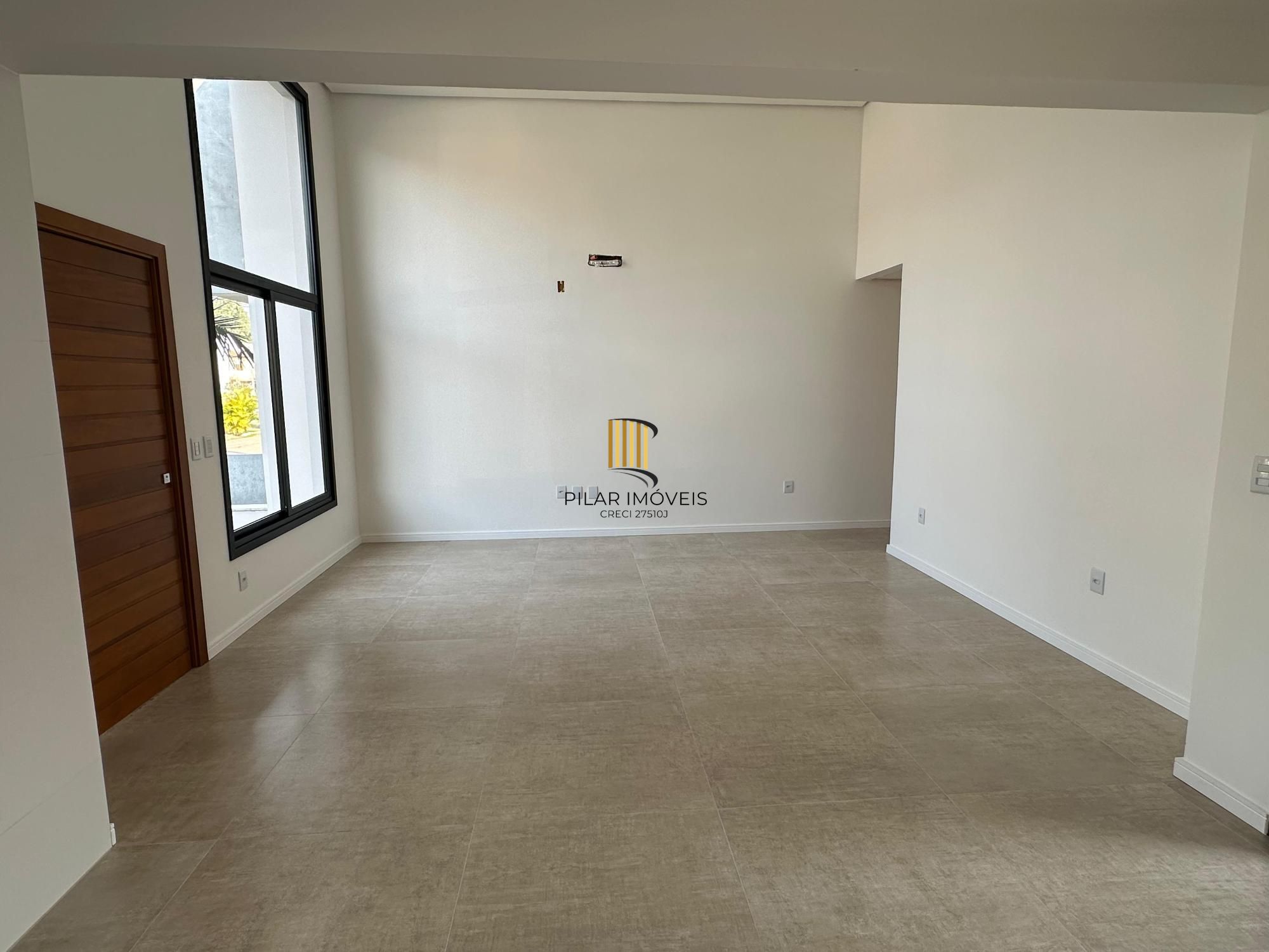 Casa 3 dormitórios no Bairro Hípica - Jardins do Prado