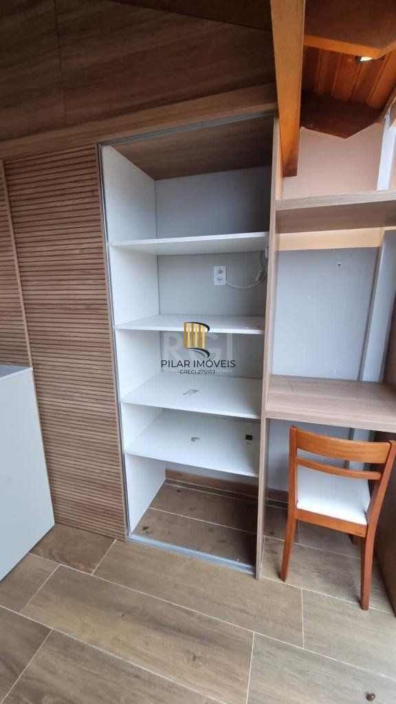 Sobrado Bairro Hípica - 3 Dormitórios