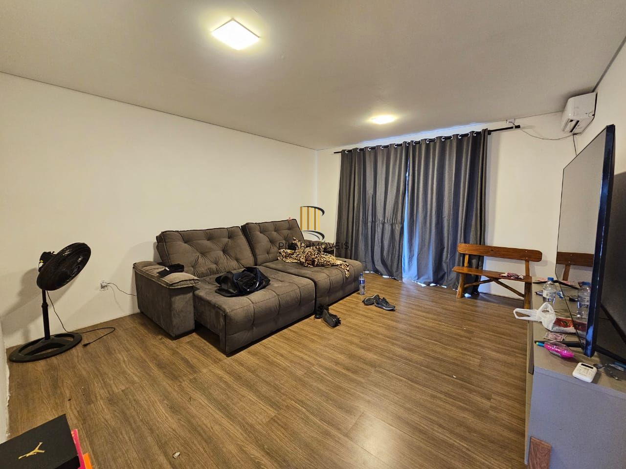 Casa no bairro Restinga 3 dormitórios | 1 suíte