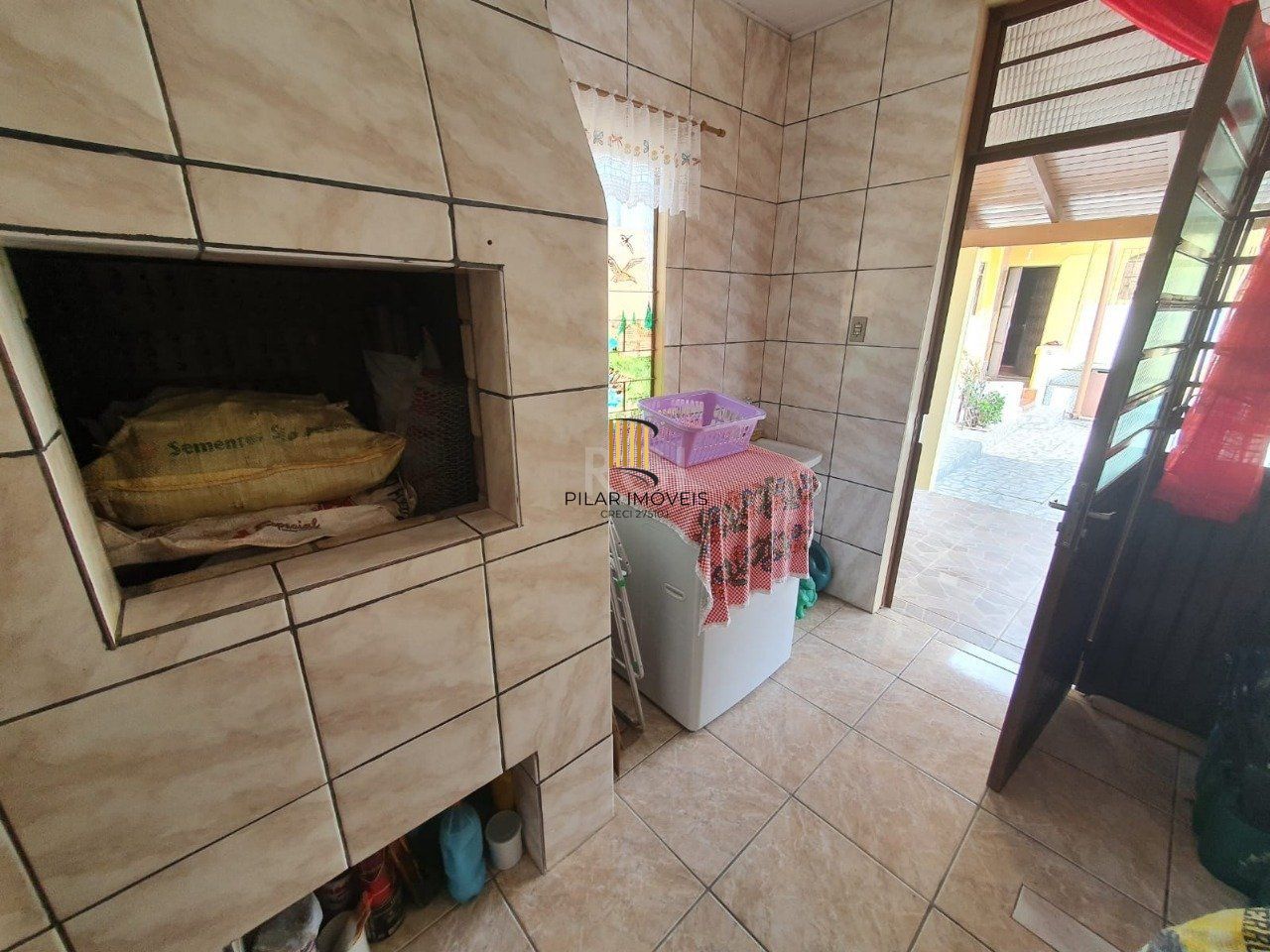 Casa 4 dormitórios no bairro Branquinha