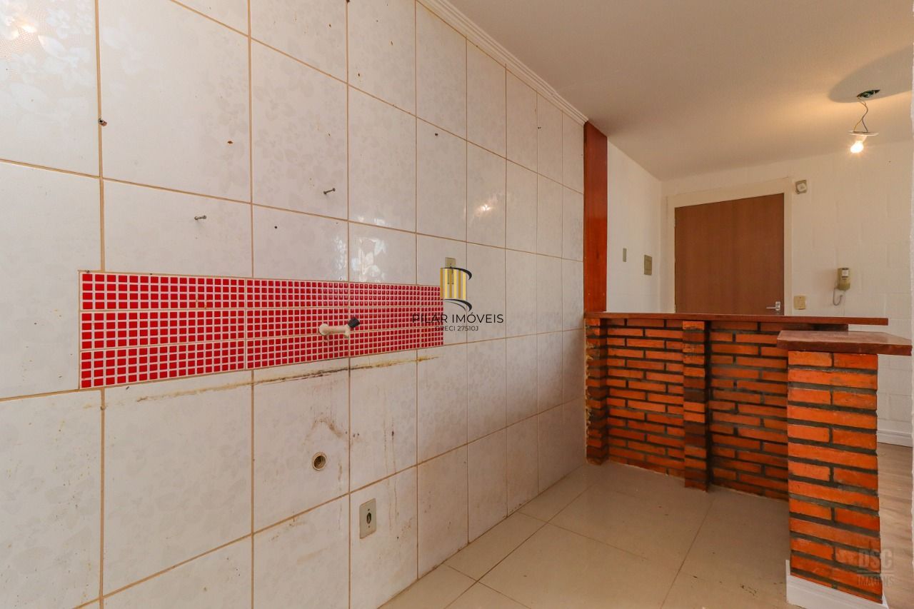 Apartamento no bairro Campo Novo - 2 dormitórios - 1 vaga de garagem