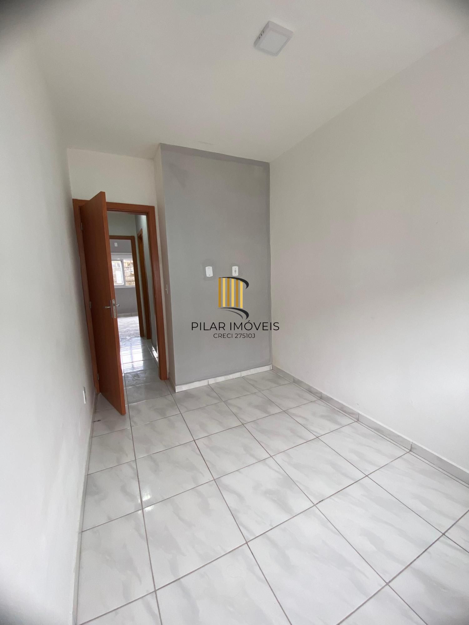 Casa 2 dormitórios- Ponta Grossa