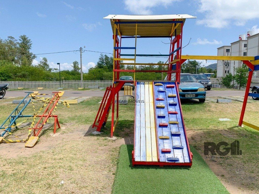 Apartamento no bairro Hípica - 2 dormitórios