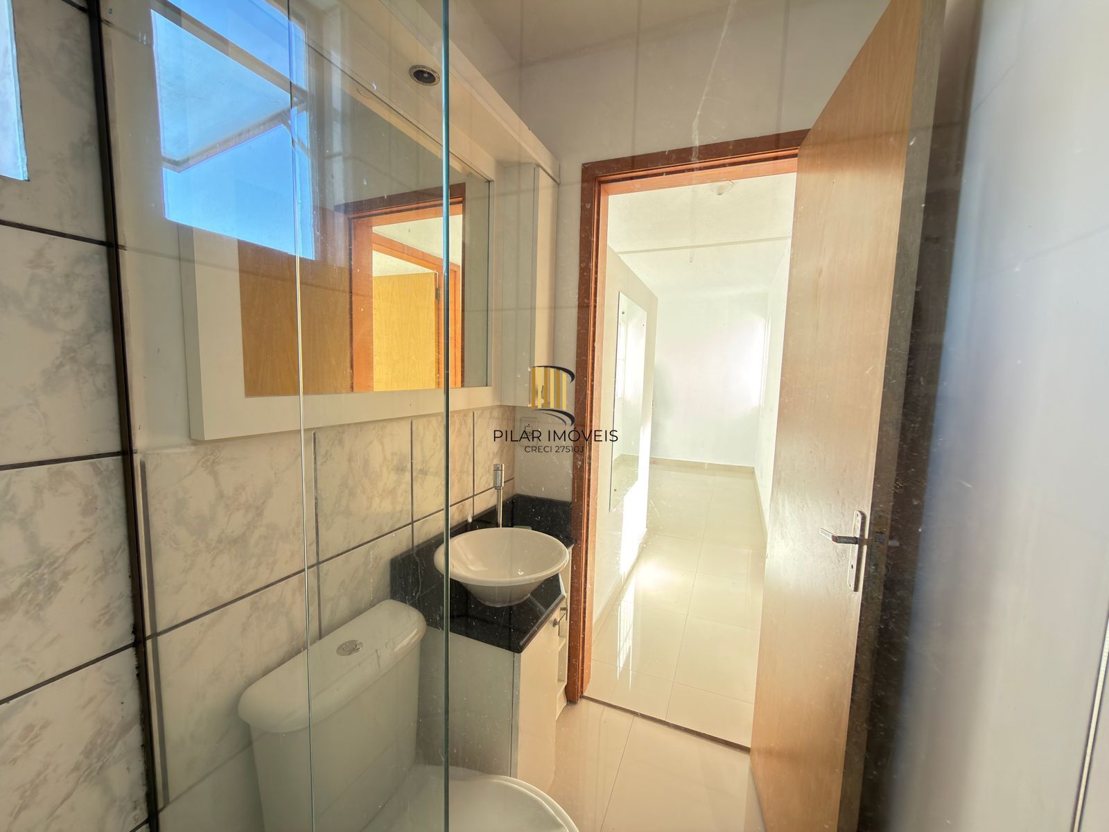 Apartamento 2 dormitórios na restinga