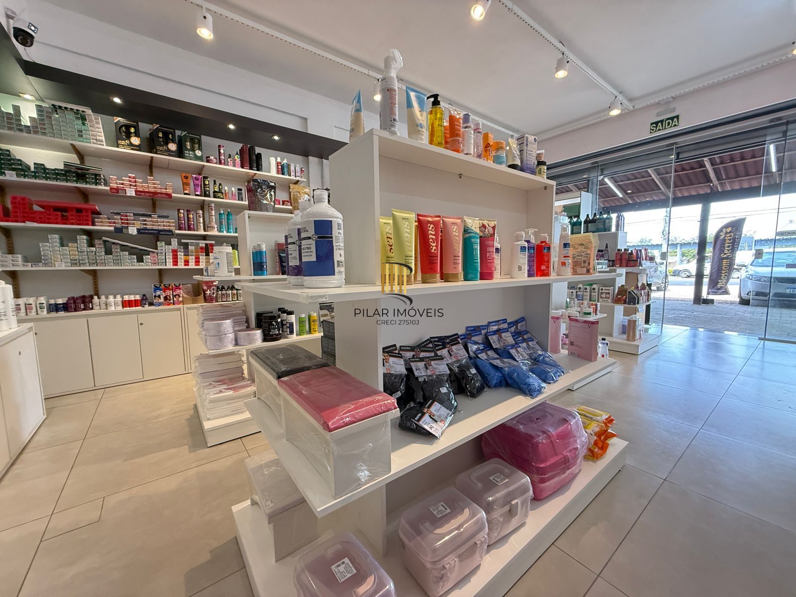 Excelente ponto comercial na hípica