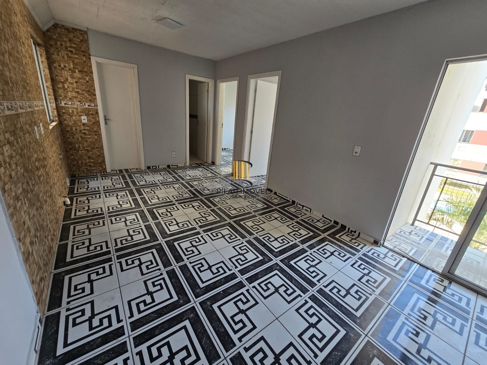Apartamento bairro Restinga - 2 dormitórios - Sacada - 1 vaga escriturada - FINANCIÁVEL - Pilar Imóveis
