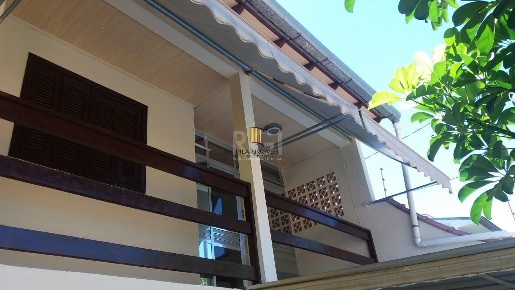 Casa no bairro Vila Nova - 3 dormitórios