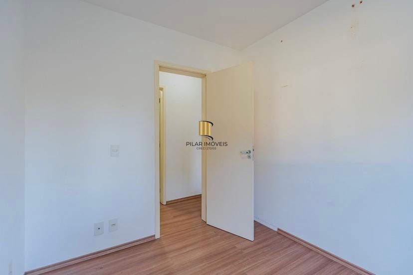 Apartamento no bairro Teresopólis - 2 dormitórios - 1 vaga de garagem