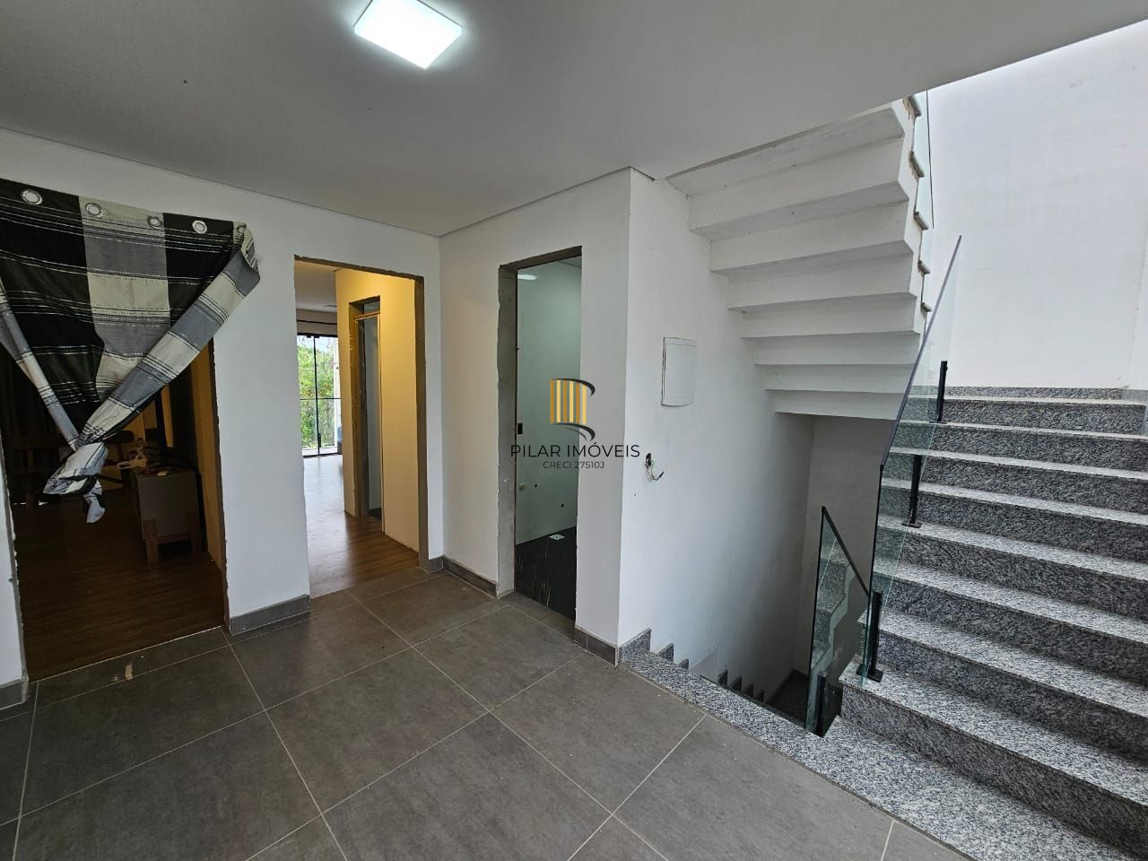 Casa no bairro Restinga 3 dormitórios | 1 suíte