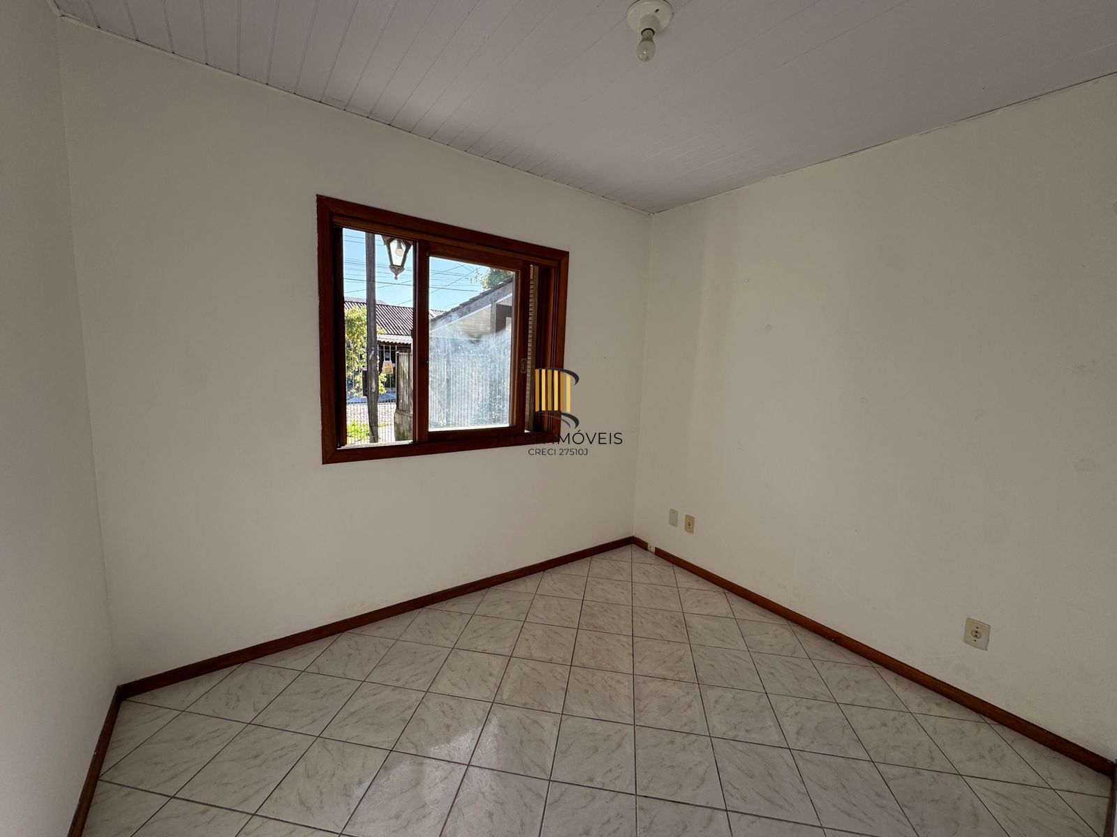 Casa no bairro Hípica - 2 dormitórios