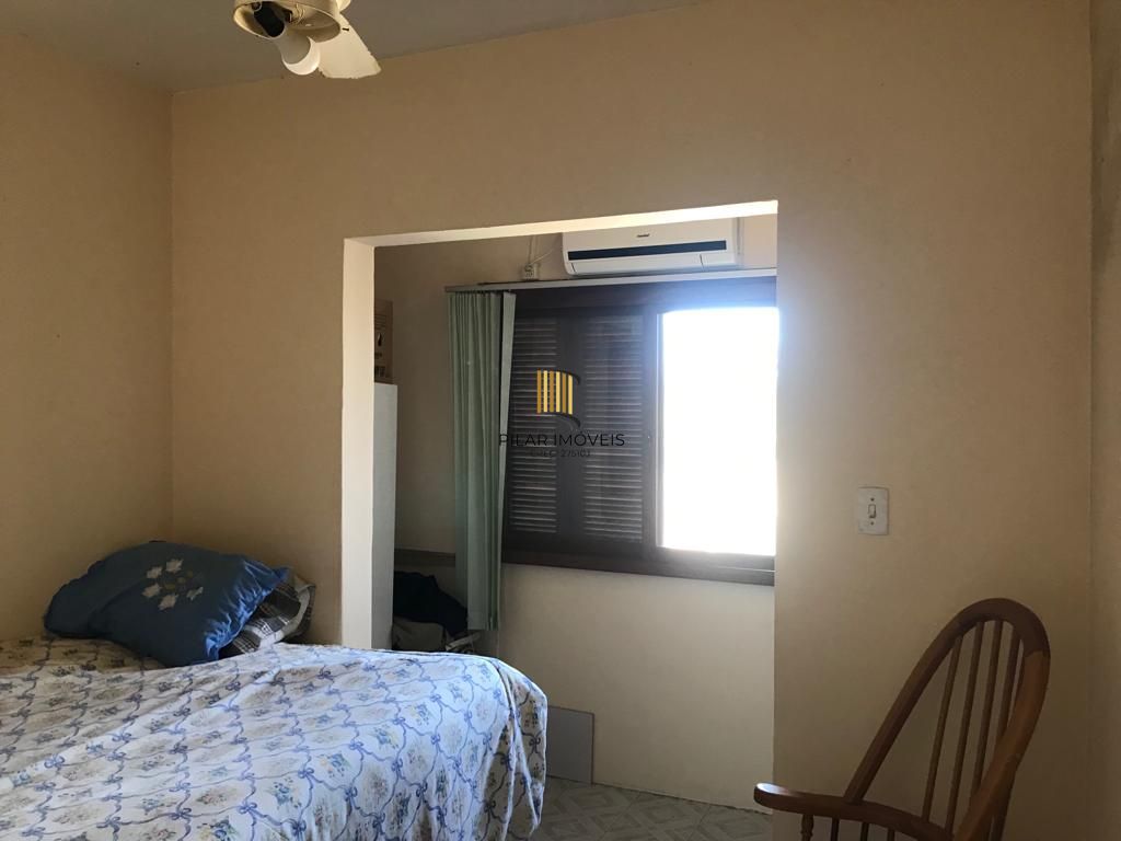 Sobrado semi mobiliado de 3 dormitorios sendo uma suite no bairro Hipica