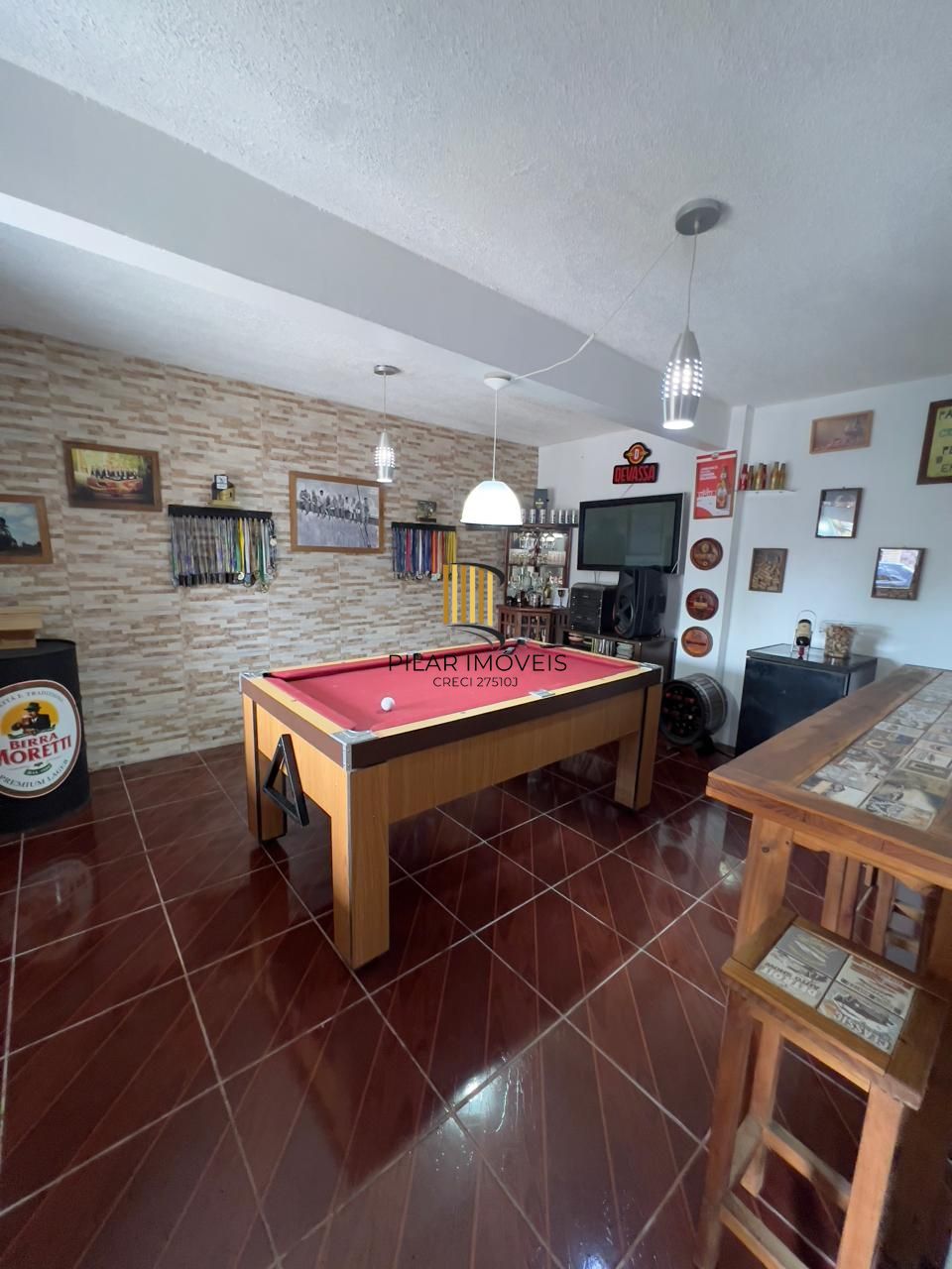 Ampla casa no Bairro Restinga 4 Dormitórios sendo um suíte