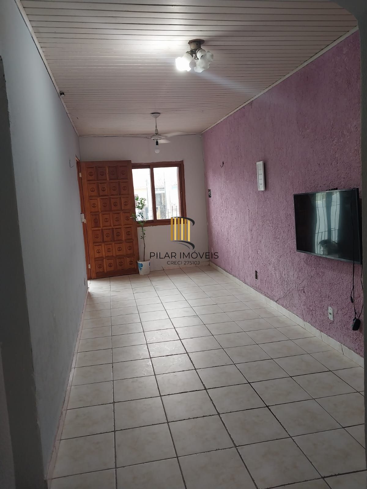 Casa no bairro Hípica - 2 dormitórios
